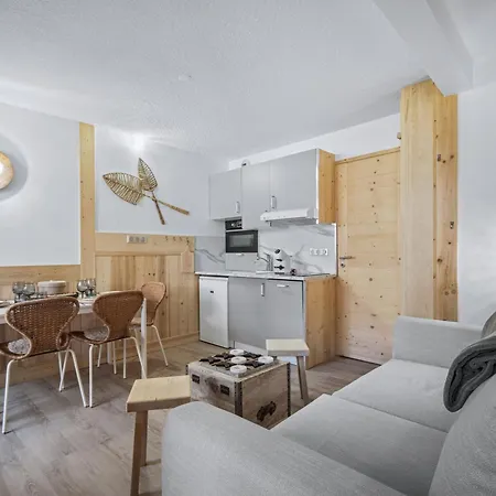 Moderne Proche Centre Et Pistes Avec Wifi Lägenhet Val Thorens